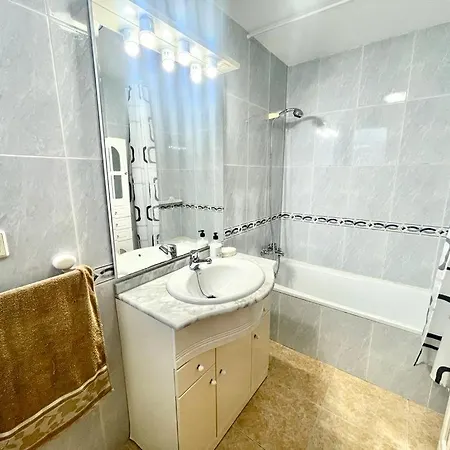 Apartamento Al Lado De La Playa *